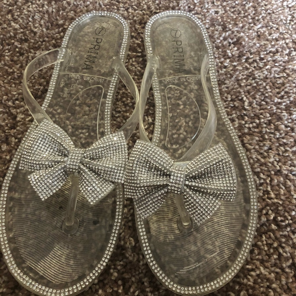 Rhinestone bow flip flops